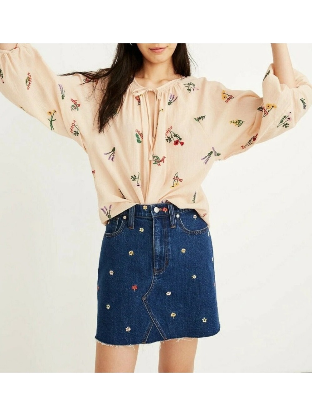 Madewell Embroidered Floral Denim Mini Skirt in Dark Blue